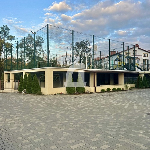  (438 кв.м.)