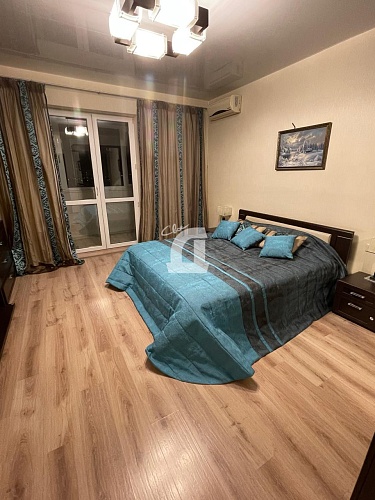 2-комнатная квартира (82 кв.м.)