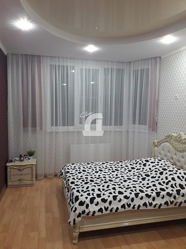 2-комнатная квартира (92 кв.м.)