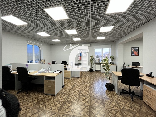 Офис (505 кв.м.)
