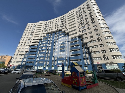 (738.7 кв.м.)