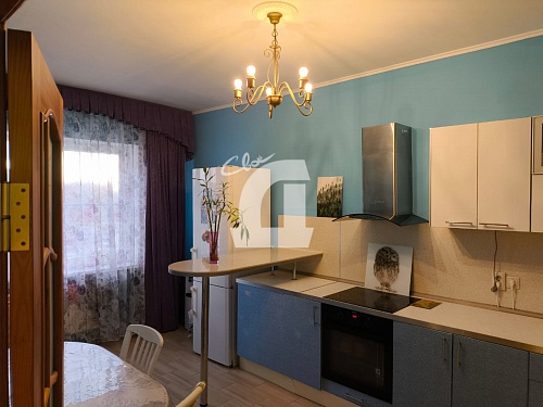 2-комнатная квартира (82 кв.м.)