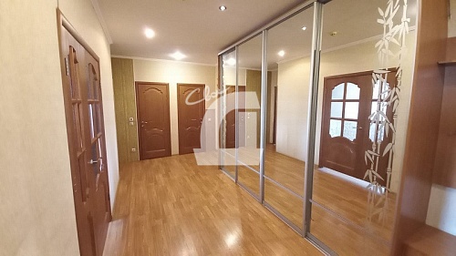 3-комнатная квартира (100 кв.м.)