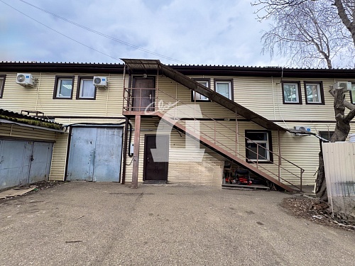 Коммерция (457.6 кв.м.)