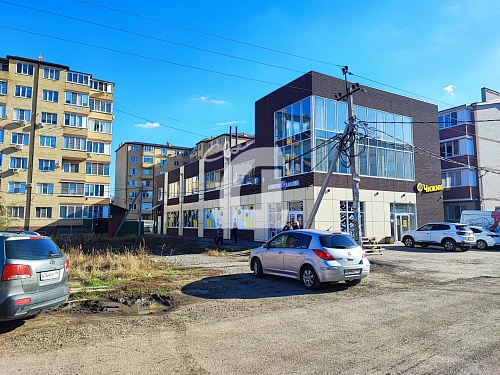 Торговая площадь (900 кв.м.)