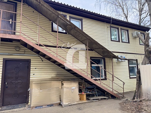 Коммерция (457.6 кв.м.)