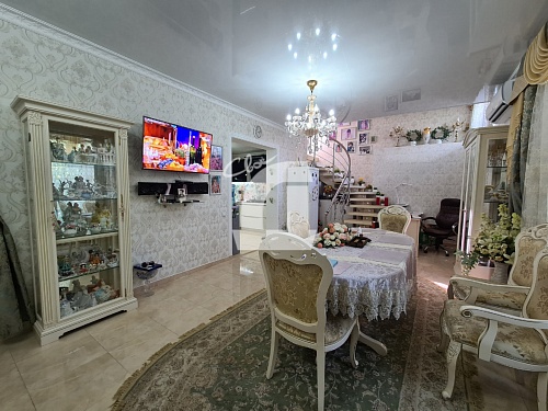 Дом (160 кв.м.)