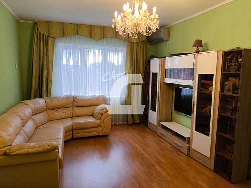 2-комнатная квартира (82 кв.м.)