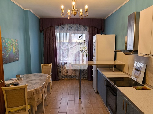 2-комнатная квартира (82 кв.м.)