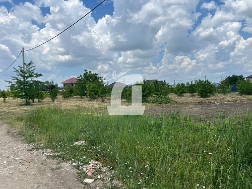 Земельный участок (8 сот.)