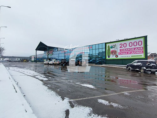 Торговая площадь (3822 кв.м.)