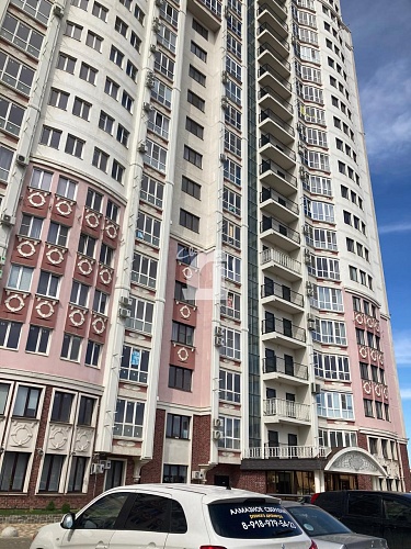 3-комнатная квартира (118.7 кв.м.)