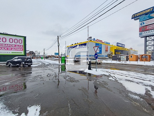 Торговая площадь (3822 кв.м.)